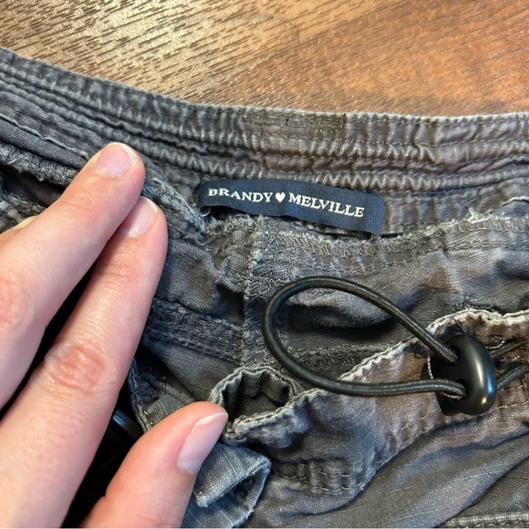 Brandy Melville Cargo Pants - Picture 3 of 3